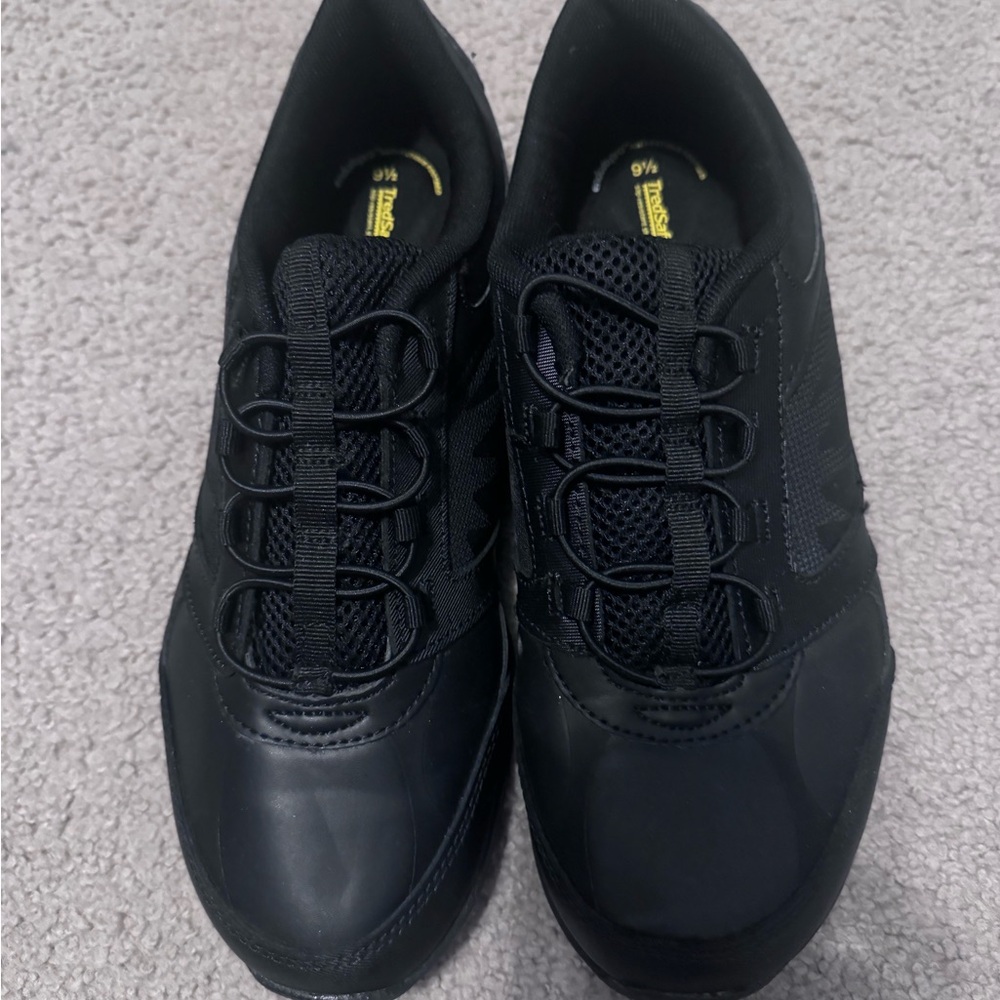 Tredsafe work shoes size 9.5 black